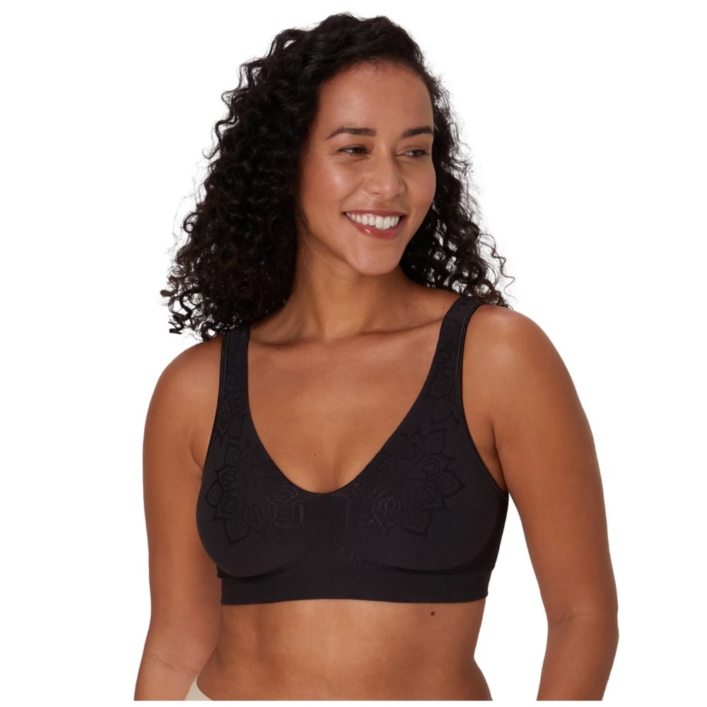 Bali Comfort Revolution Fit Full-Coverage Wireless Bra Medium‎ Black NWT
